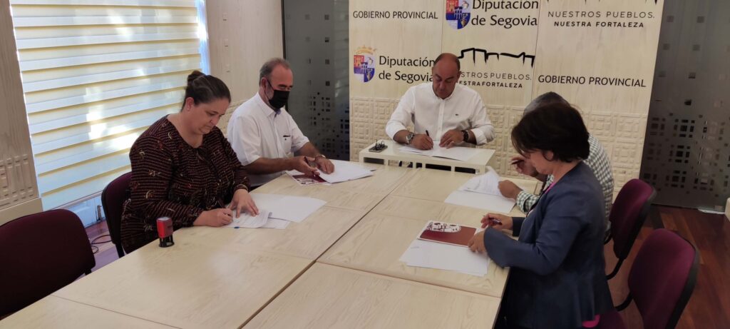Firma del convenio del ejercicio 2022 con Diputación de Segovia