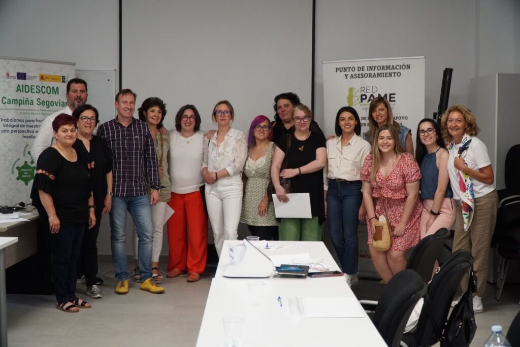 SESIÓN DE NETWORKING DE MUJERES DE LA CAMPIÑA SEGOVIANA