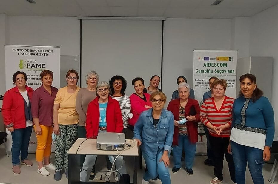 MICRO CURSO DE INFORMÁTICA BÁSICA PARA MUJERES DE LA CAMPIÑA SEGOVIANA